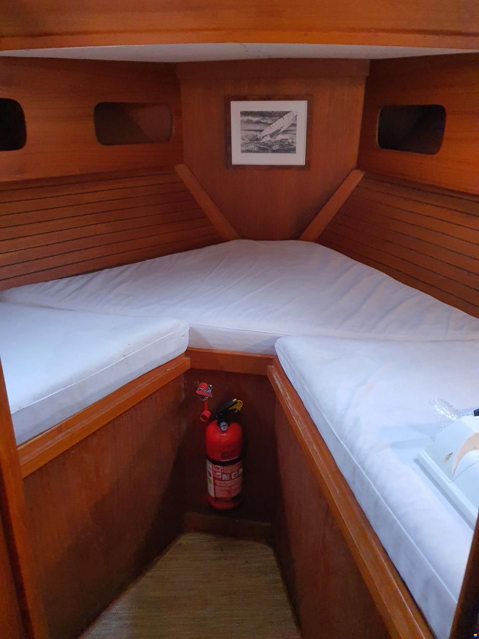 Nauticat 33