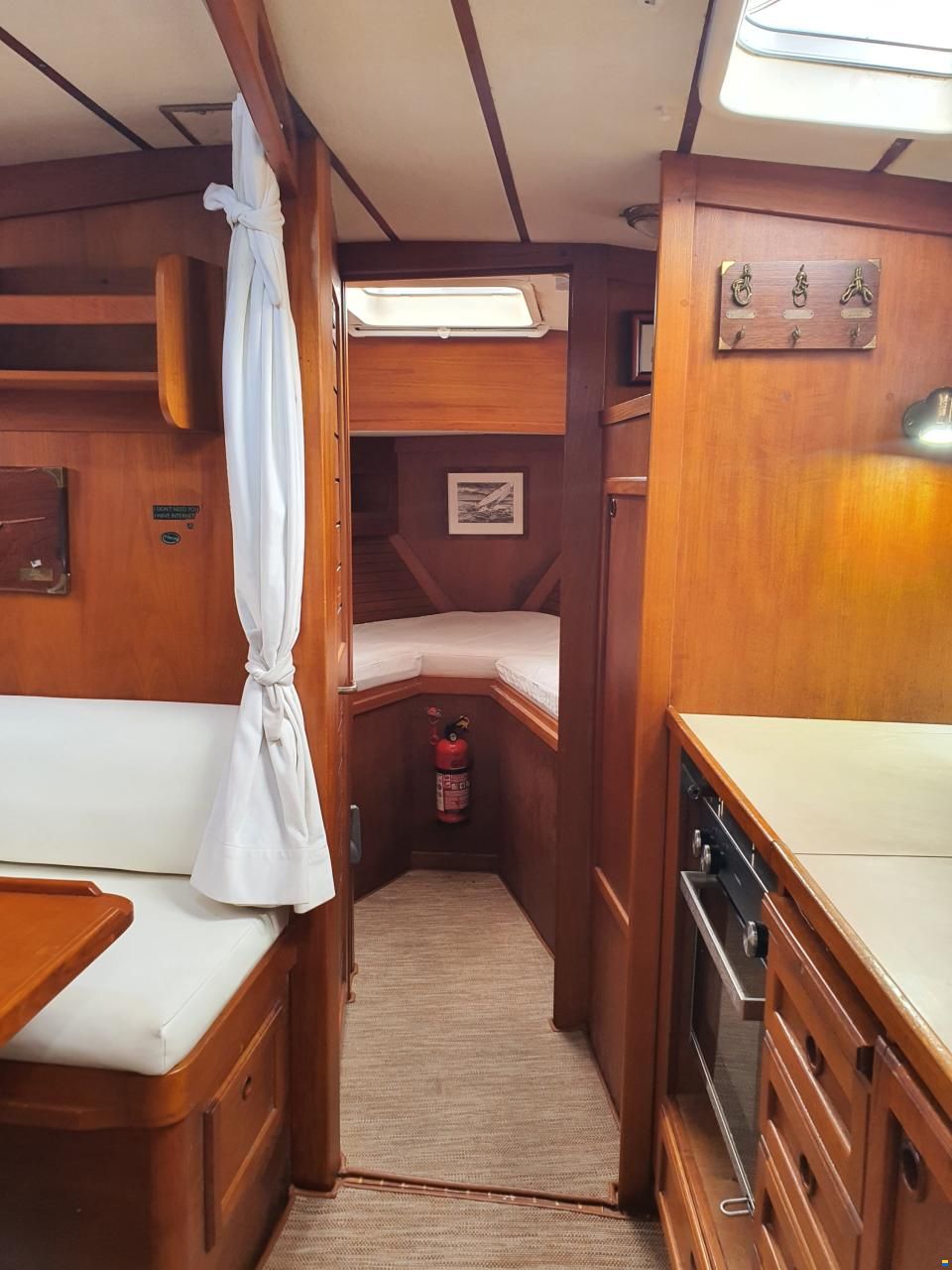 Nauticat 33