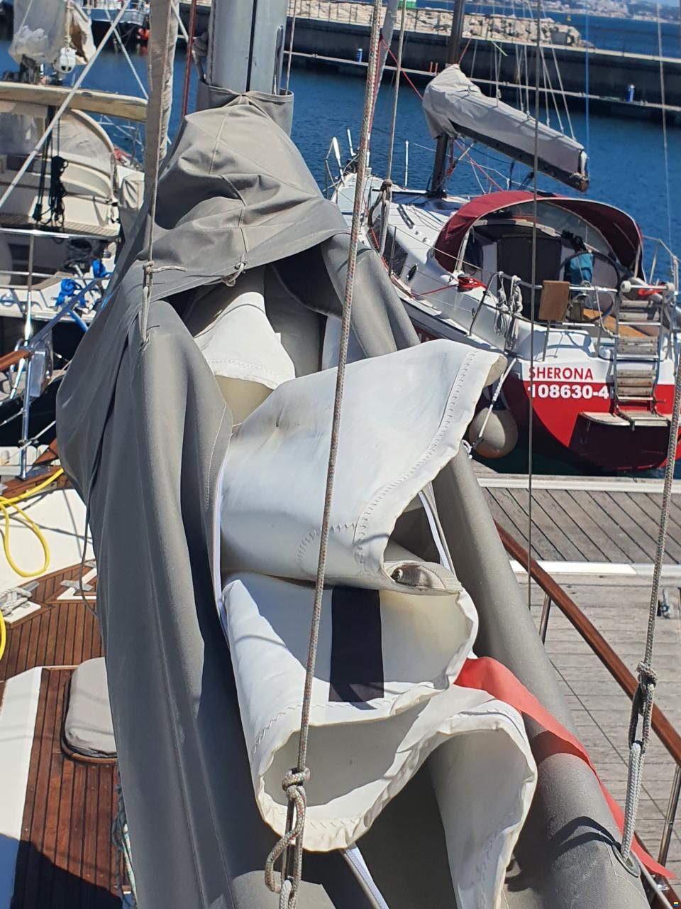 Nauticat 33
