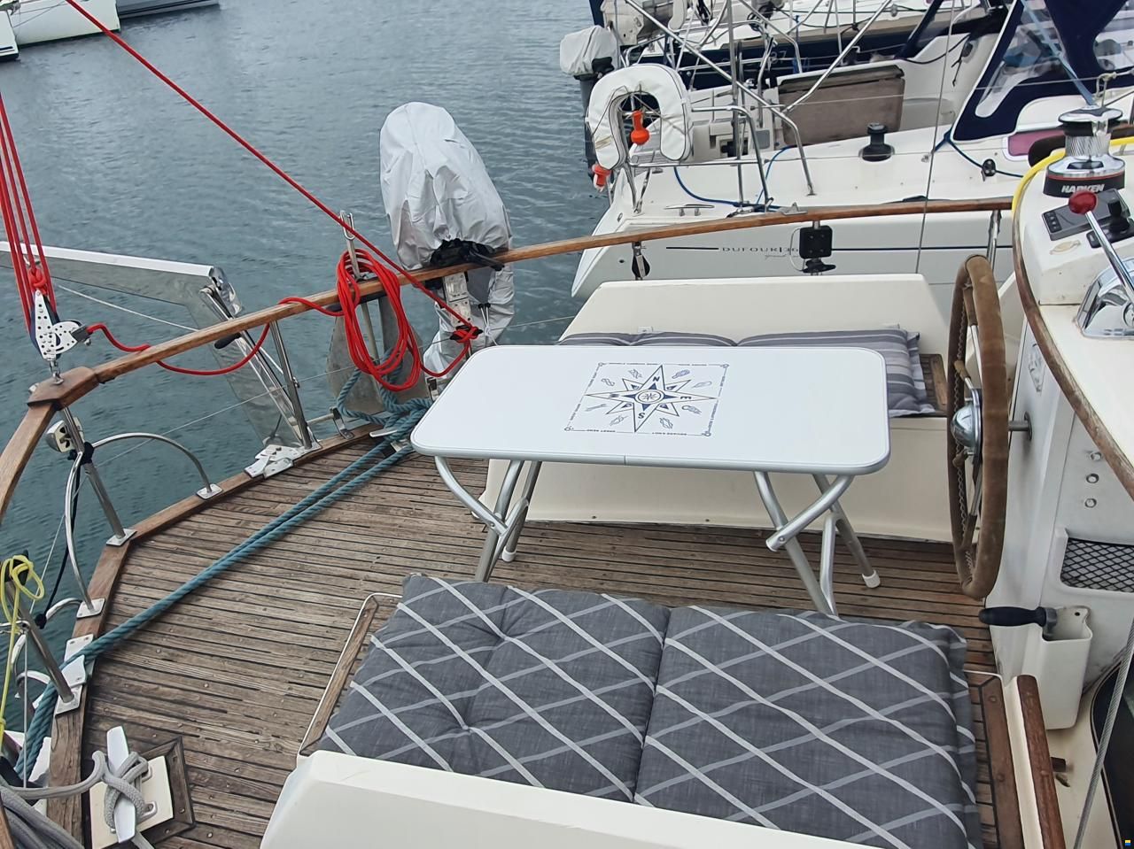 Nauticat 33