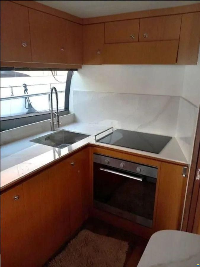 Ferretti 630