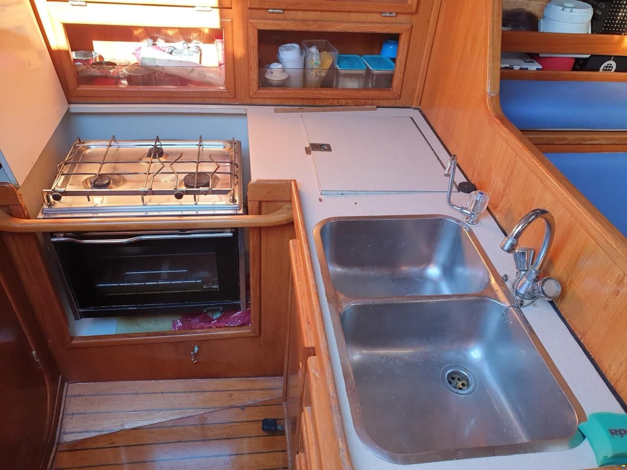 Jeanneau Sun Shine 38