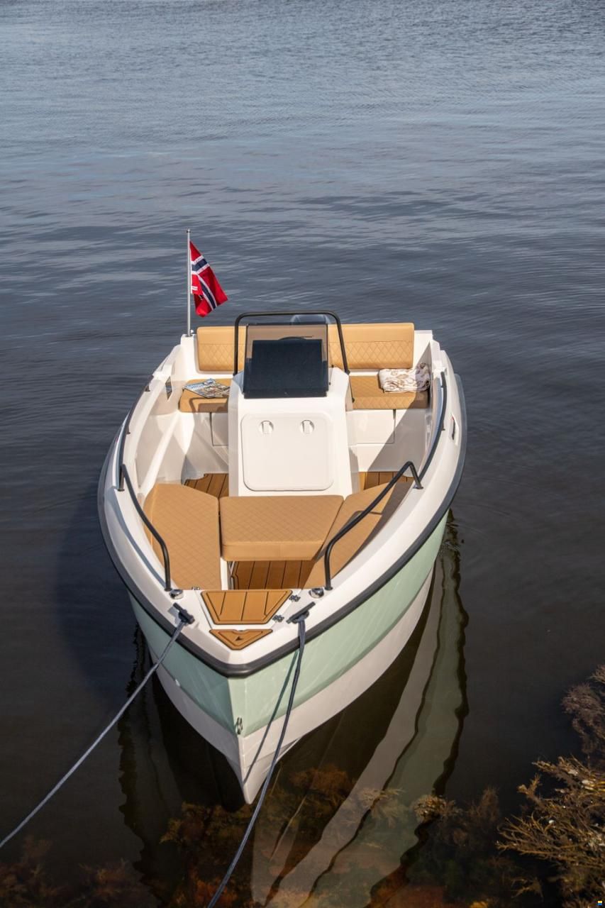 Compass Boats 160e