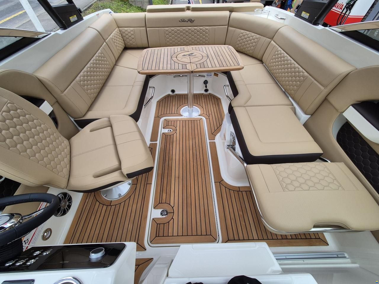 Sea Ray Sun Sport 250 Europe