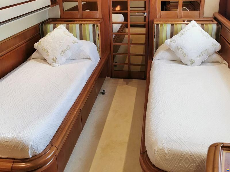 Ferretti Group Custom Line 94