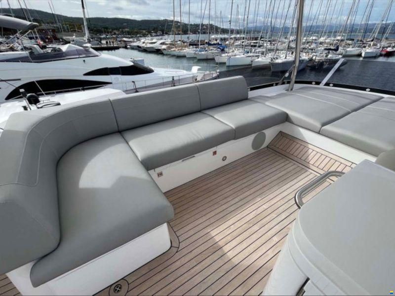 Sunseeker Manhattan 68