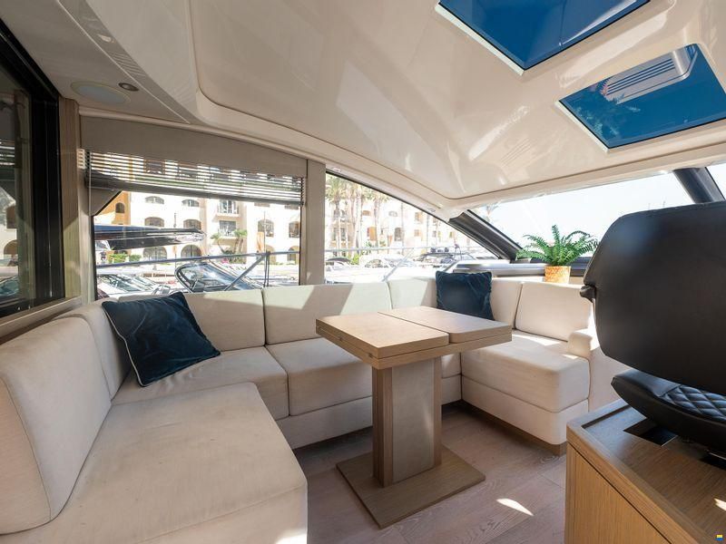 Sunseeker Predator 57