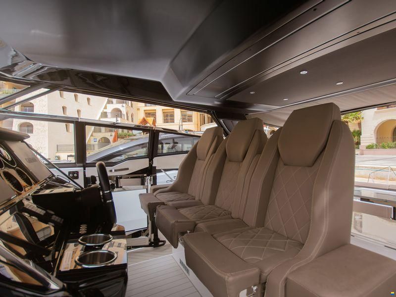 Sunseeker Superhawk 55