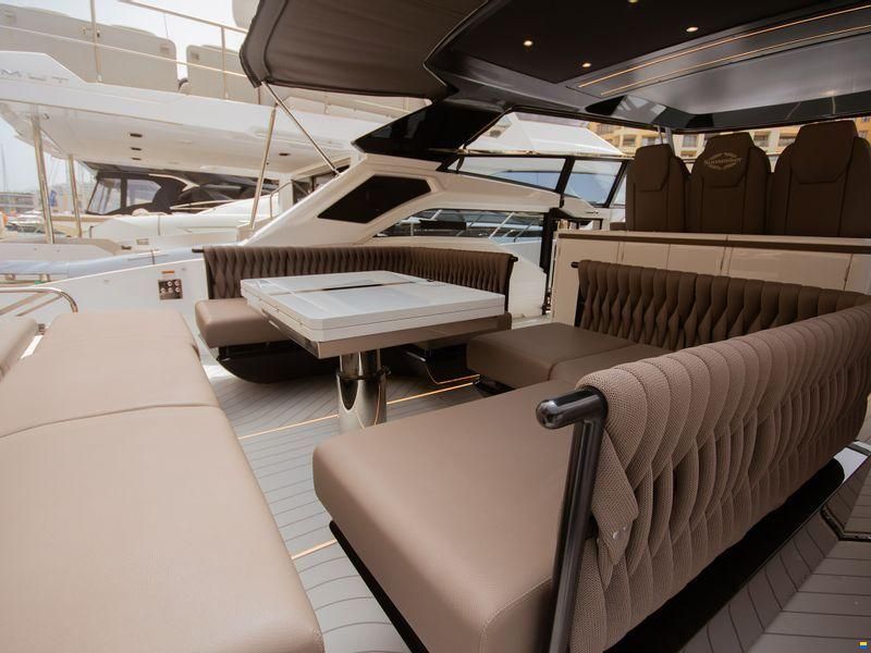 Sunseeker Superhawk 55