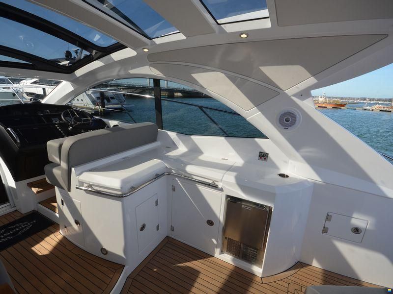 Sunseeker San Remo