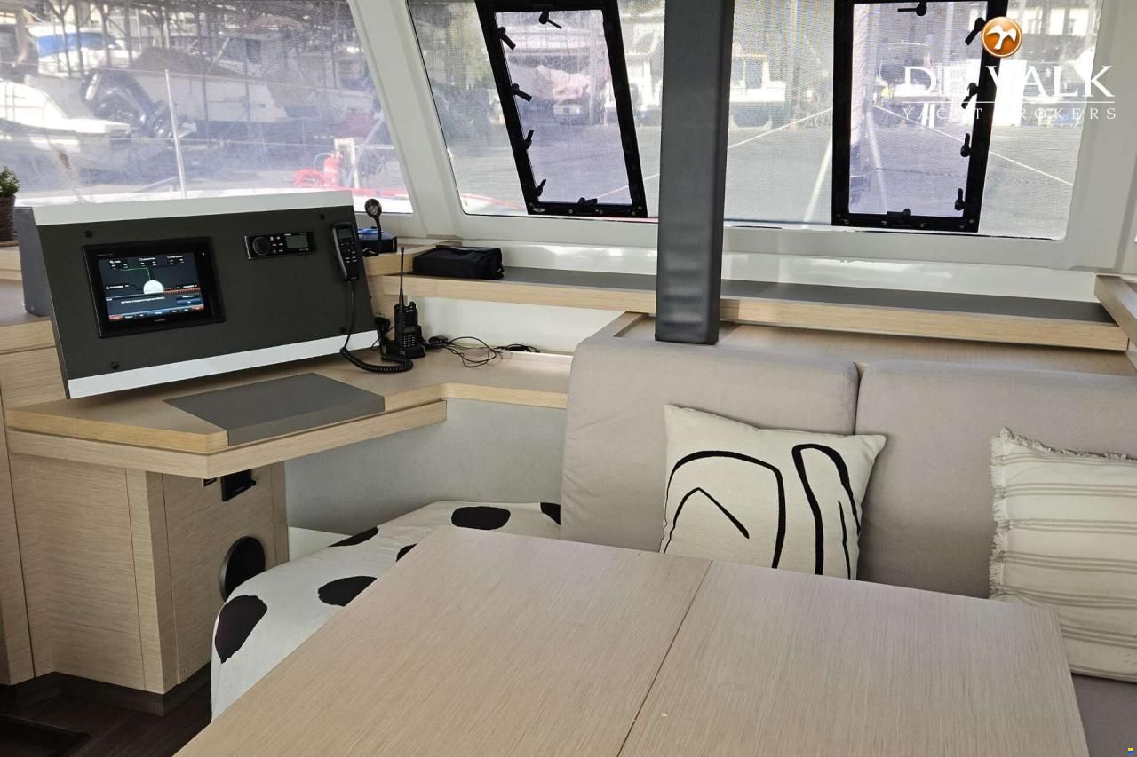 Fountaine Pajot Astrea 42