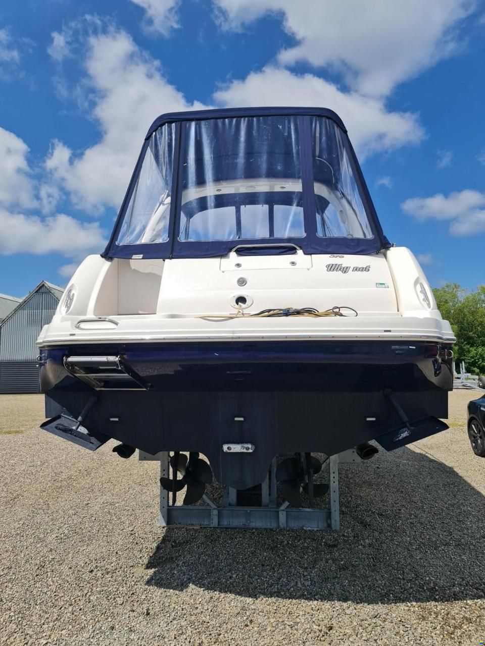 Sea Ray 375 Sundancer