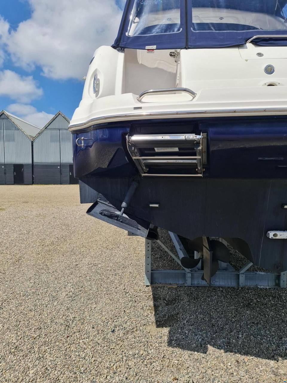 Sea Ray 375 Sundancer