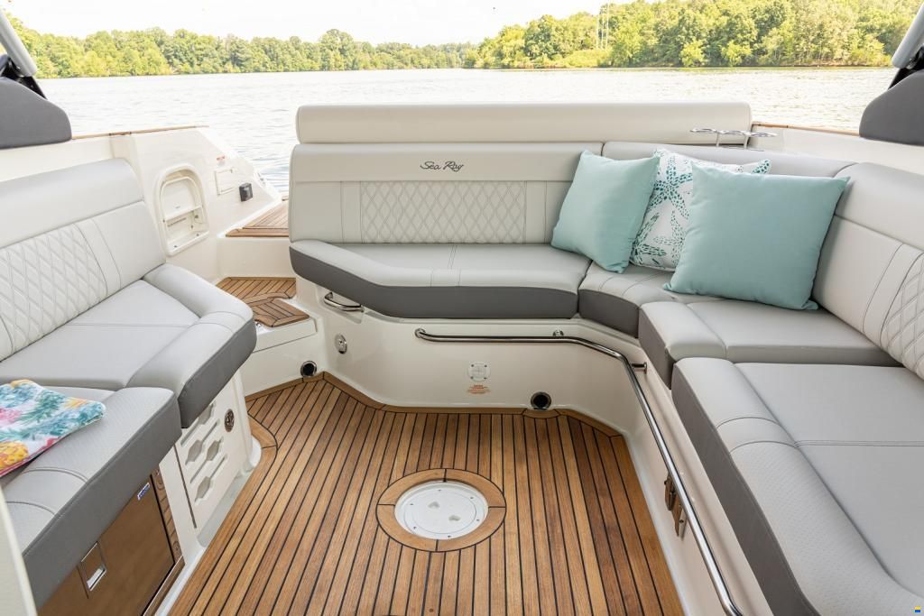 Sea Ray SLX 280