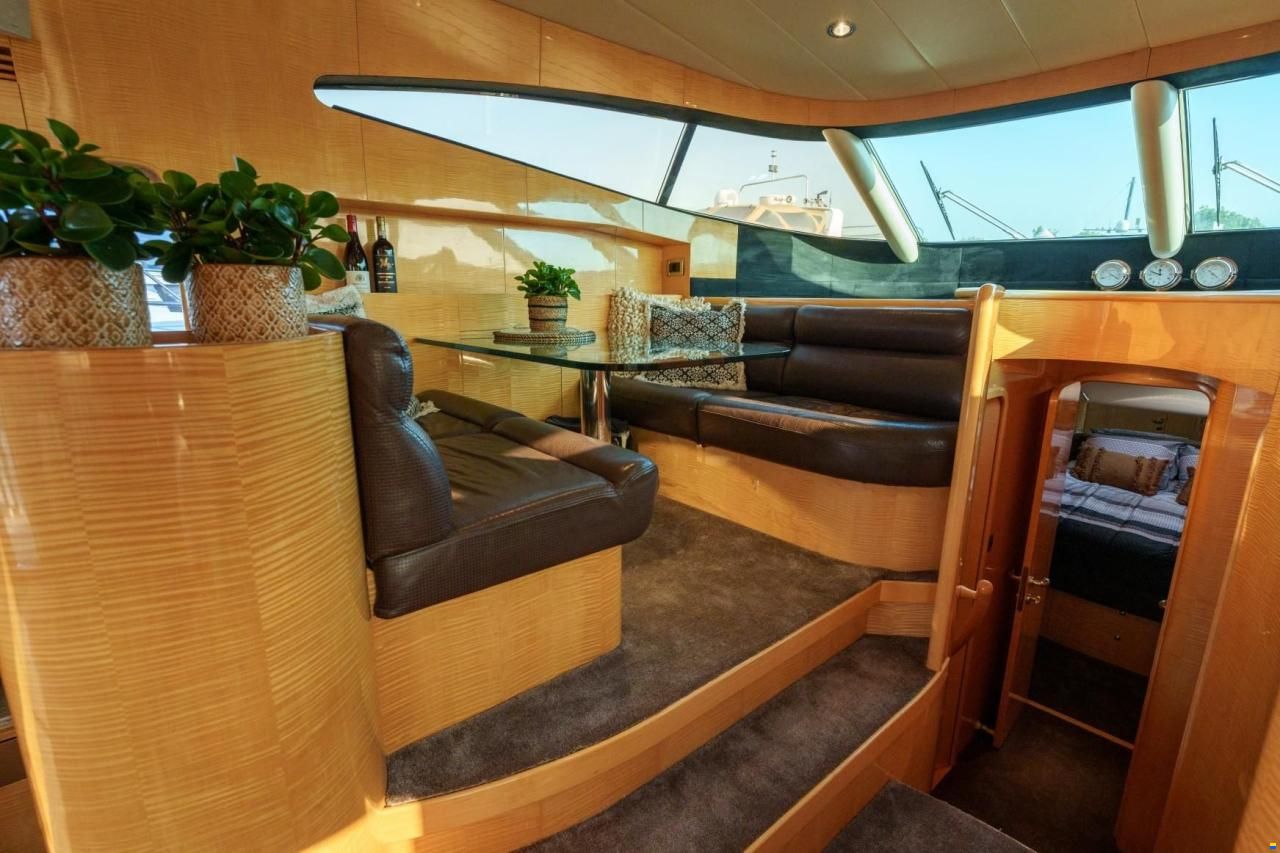 Elegance 54