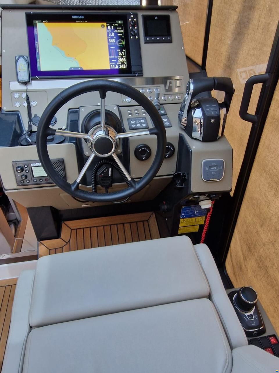Aquador 35 AQ