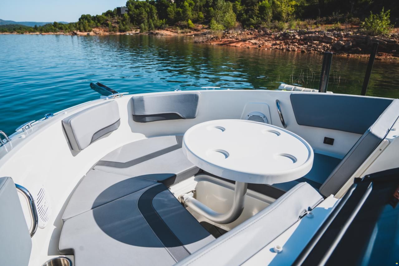 Bayliner v20i mit 200MPI