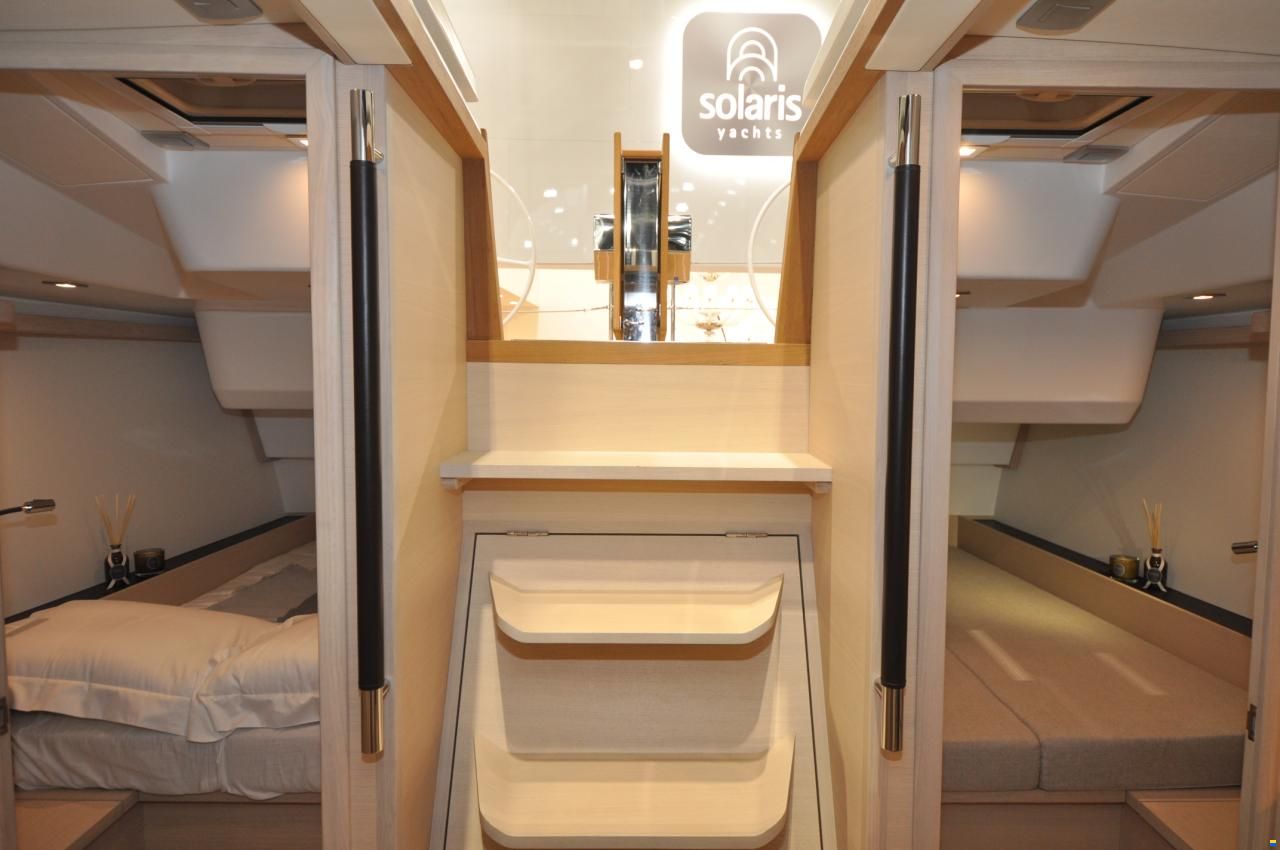 Solaris 44