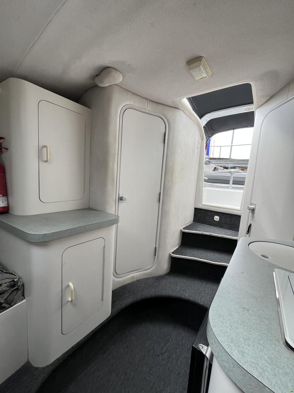 Chris Craft Crown 282