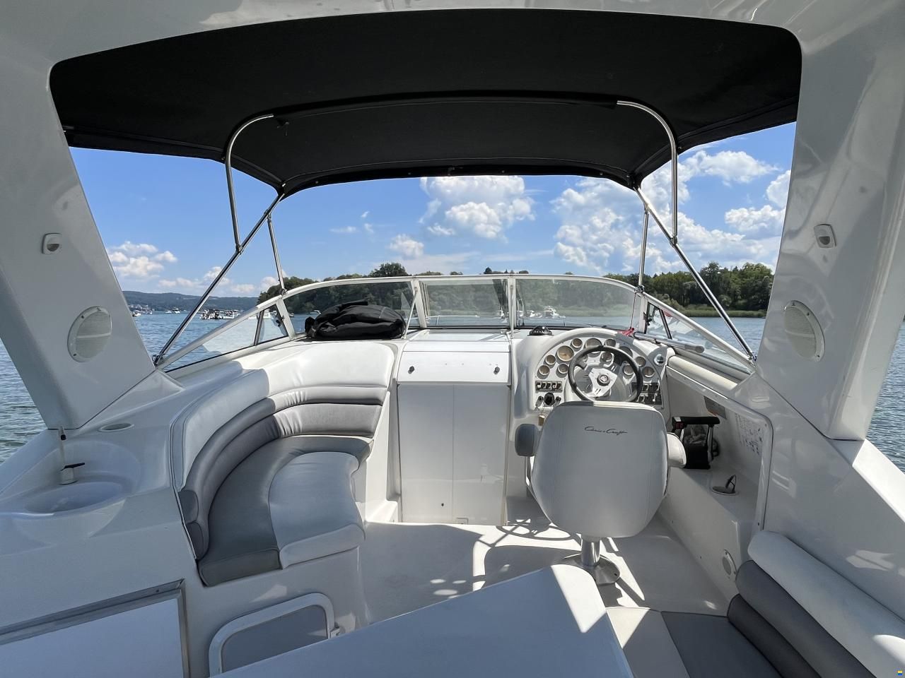 Chris Craft Crown 282