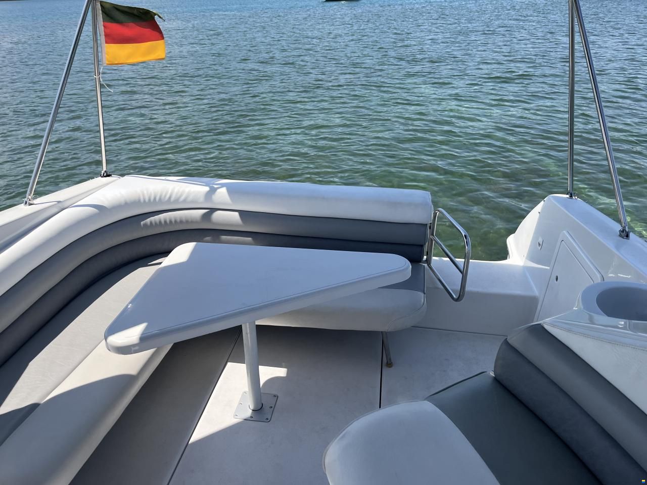 Chris Craft Crown 282