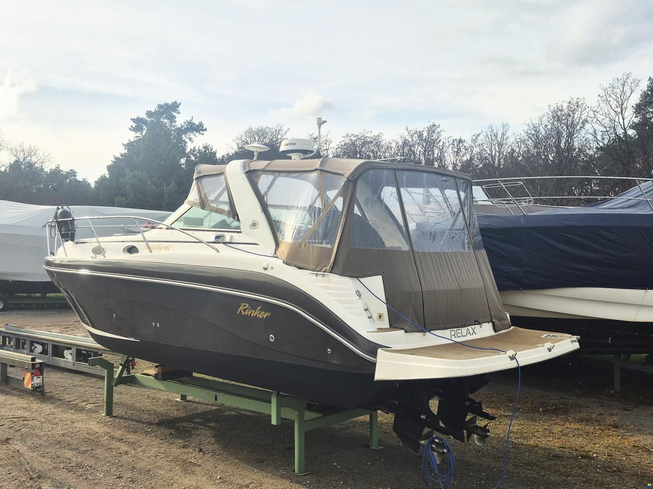 Rinker 342 FIESTA VEE