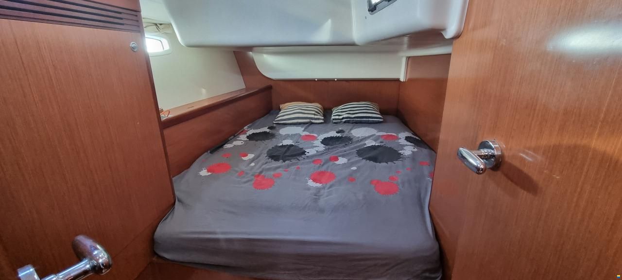 Beneteau OCEANIS 43
