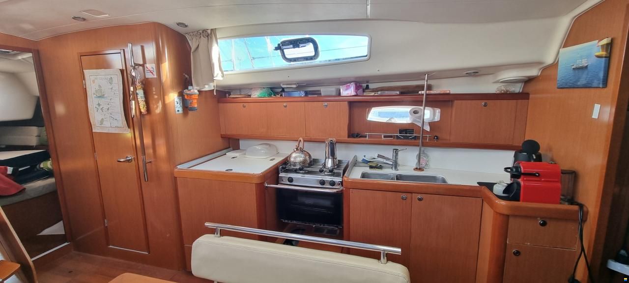 Beneteau OCEANIS 43