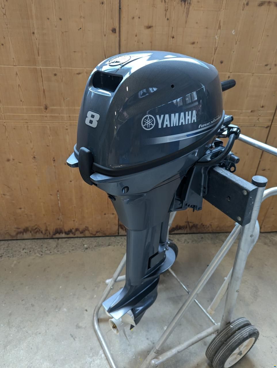 Yamaha F8FWHL