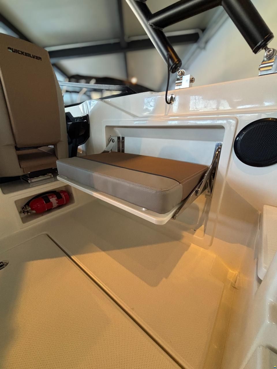 Quicksilver 675 Bowrider