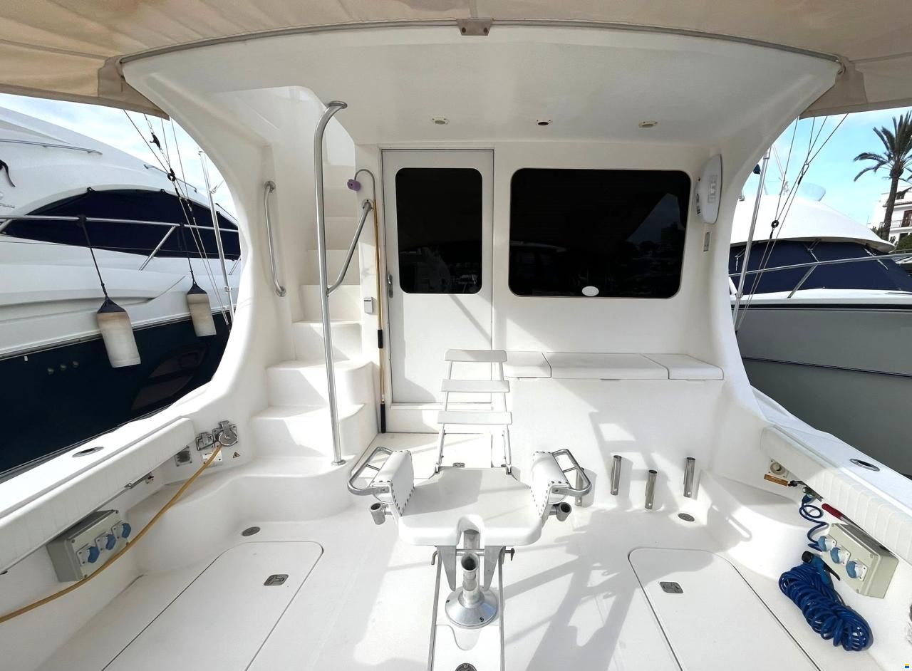 Luhrs 41 Convertible