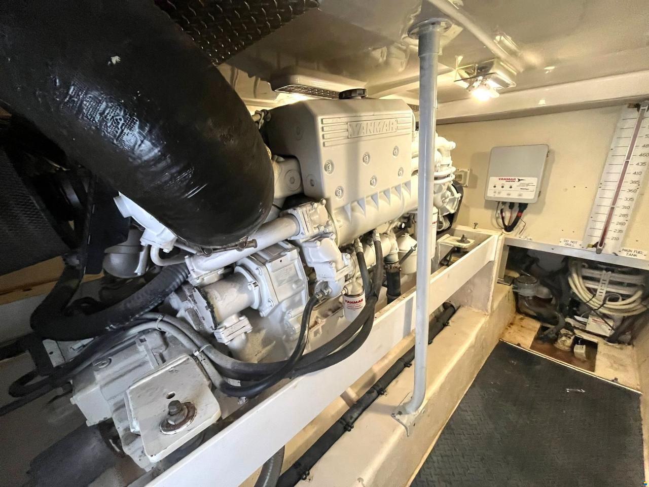 Luhrs 41 Convertible