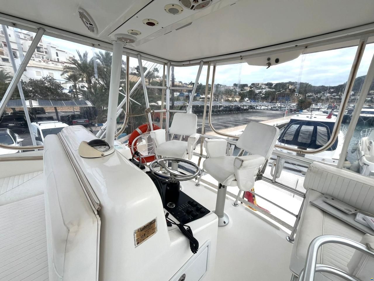 Luhrs 41 Convertible
