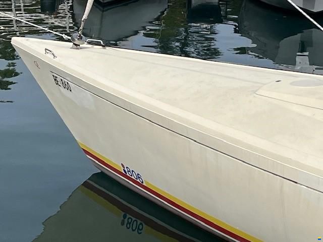 O.L.-Boats International 806