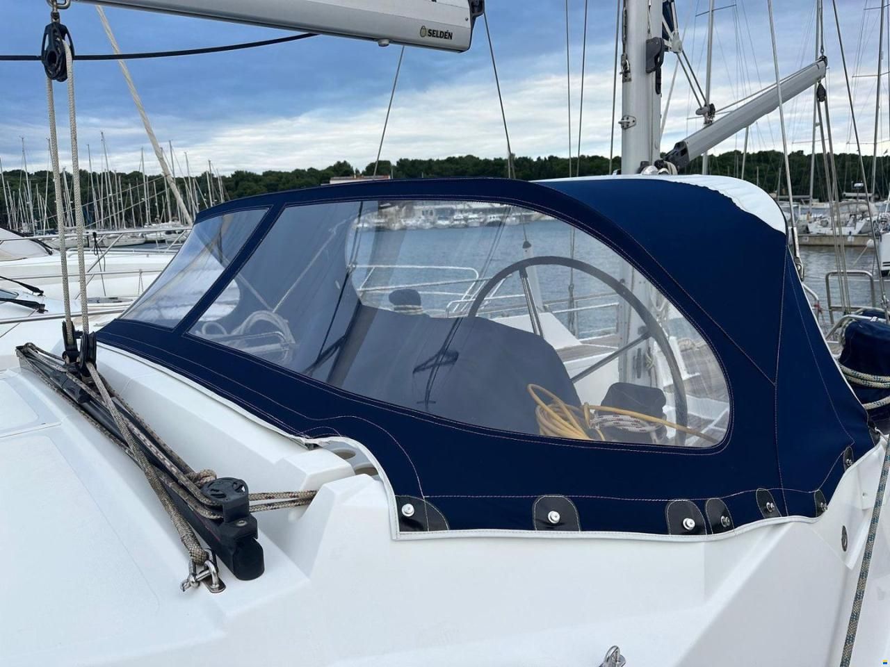 NAUTICAT YACHT O.Y. NAUTICAT 521