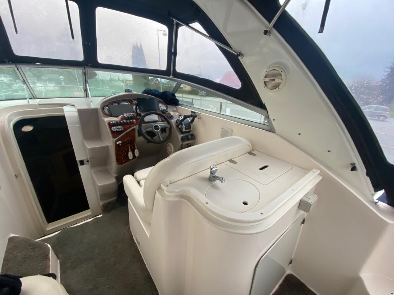 Rinker 290 Fiesta Wee