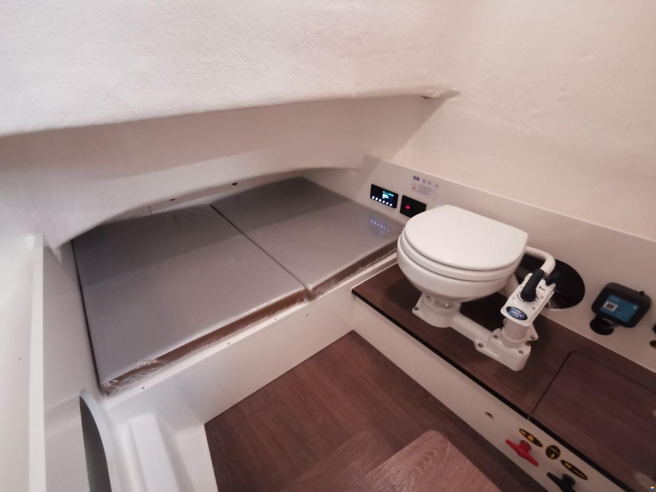 Beneteau FLYER 8 SPACEDECK V2