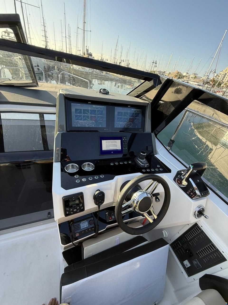 Karnic CS 10 NEUES MODELL BOOT 2025