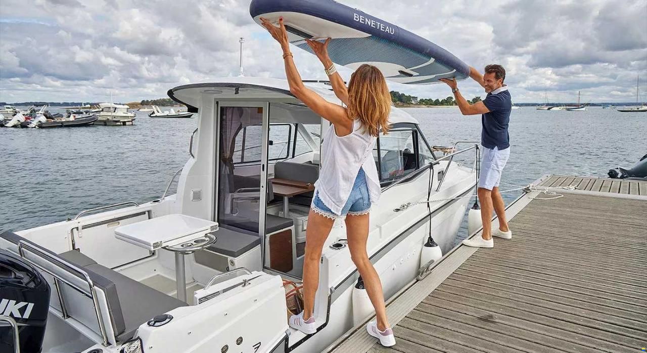 Beneteau Antares 7