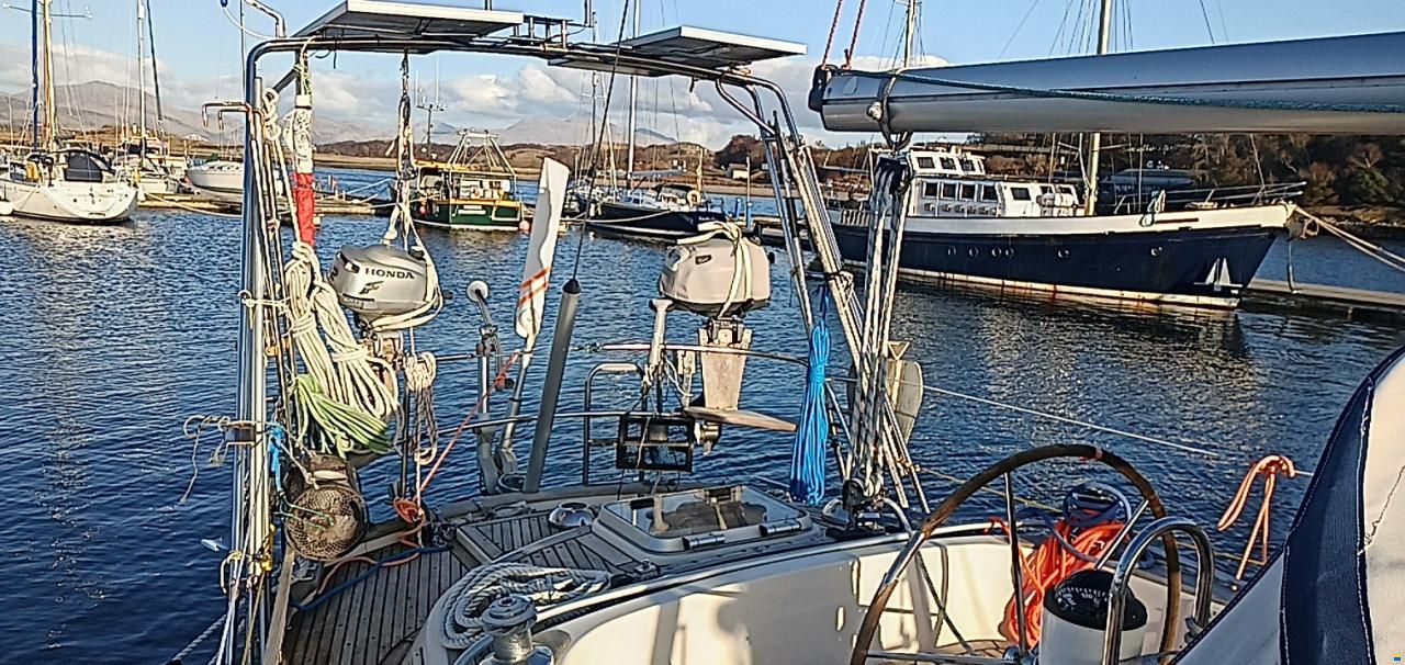 Hallberg-Rassy 36