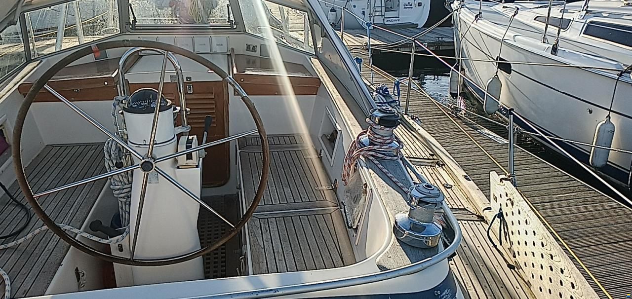 Hallberg-Rassy 36