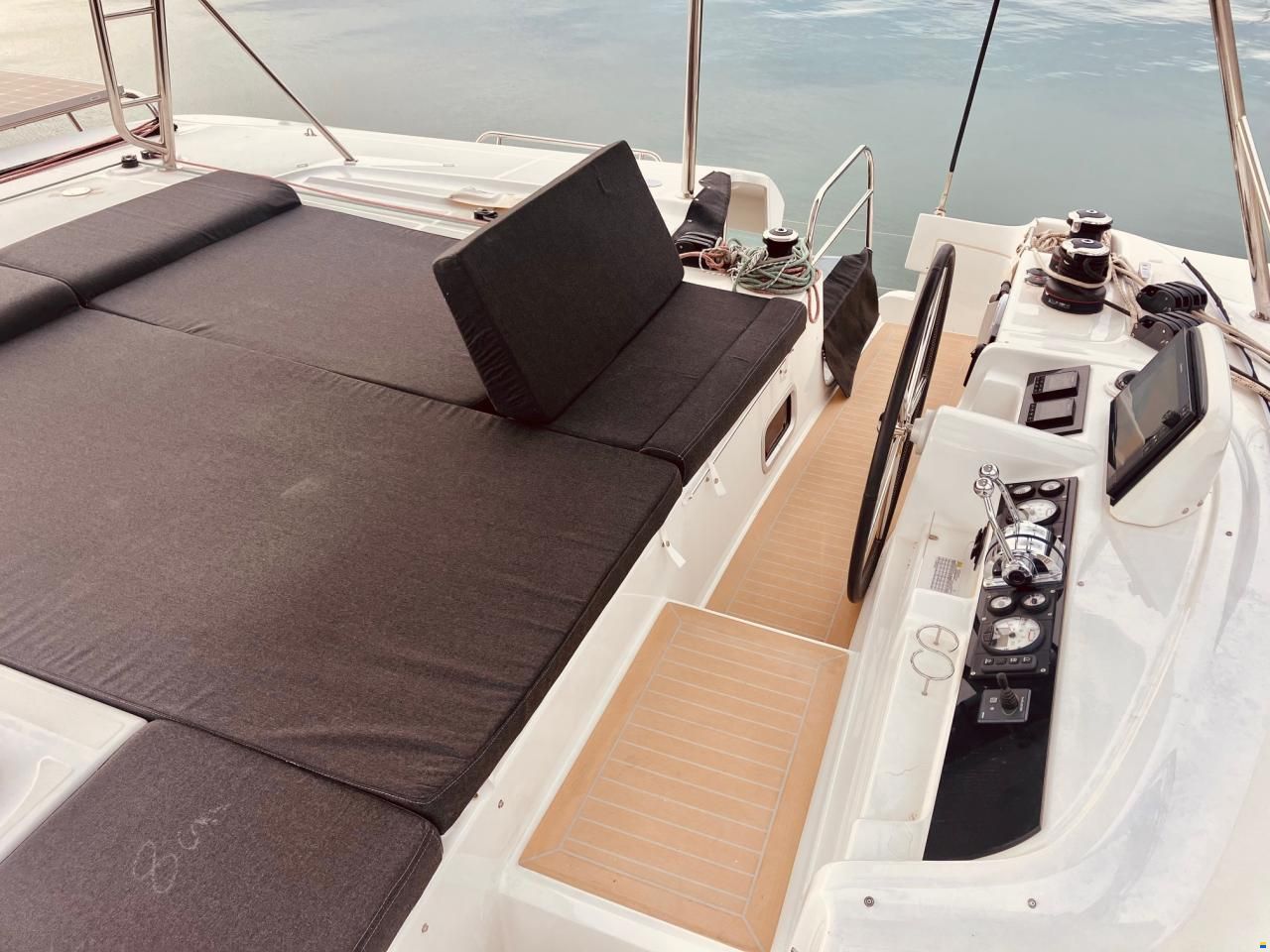 Lagoon 46
