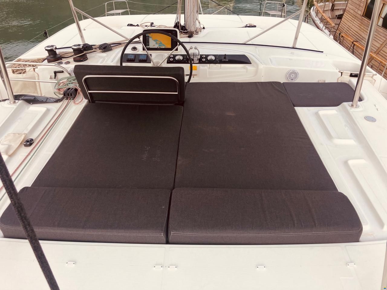 Lagoon 46