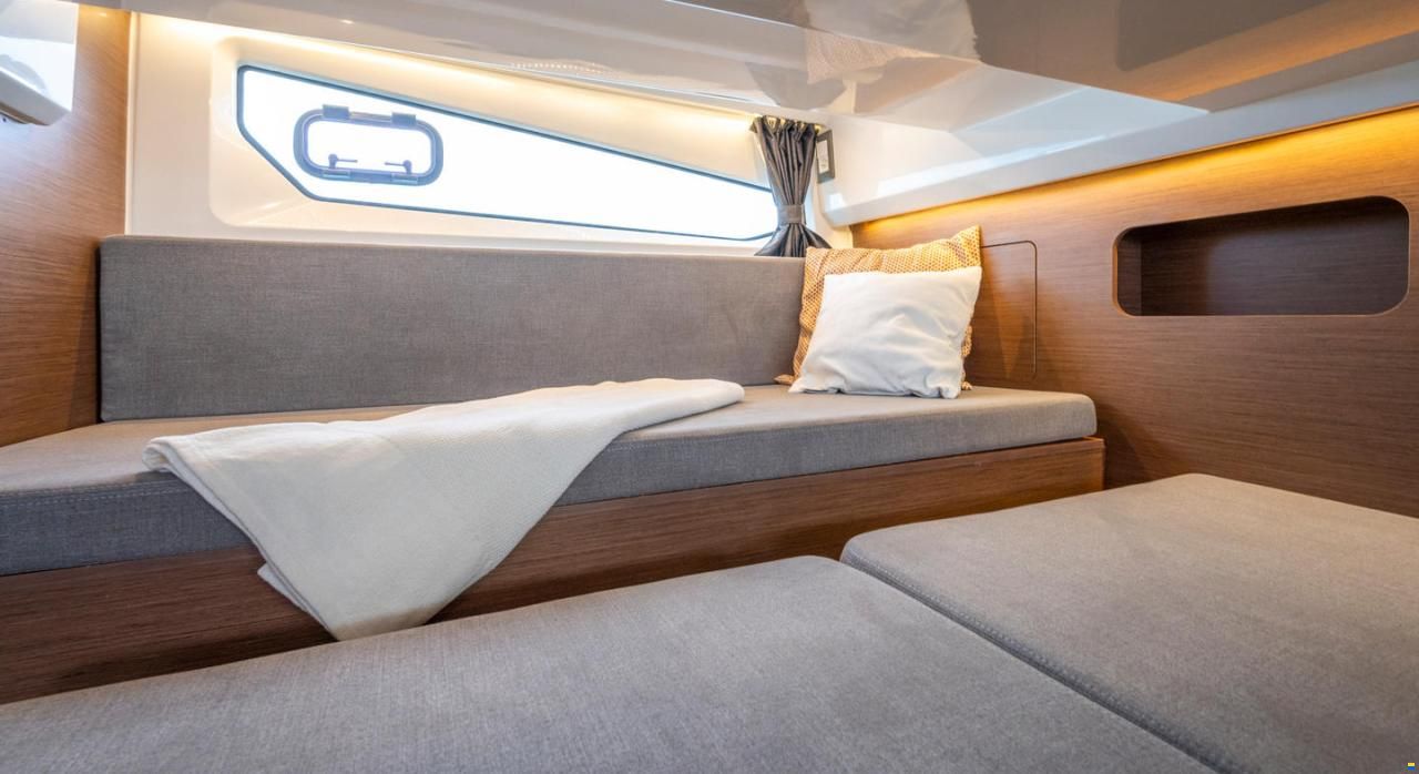 Beneteau Antares 11 OB, 2025