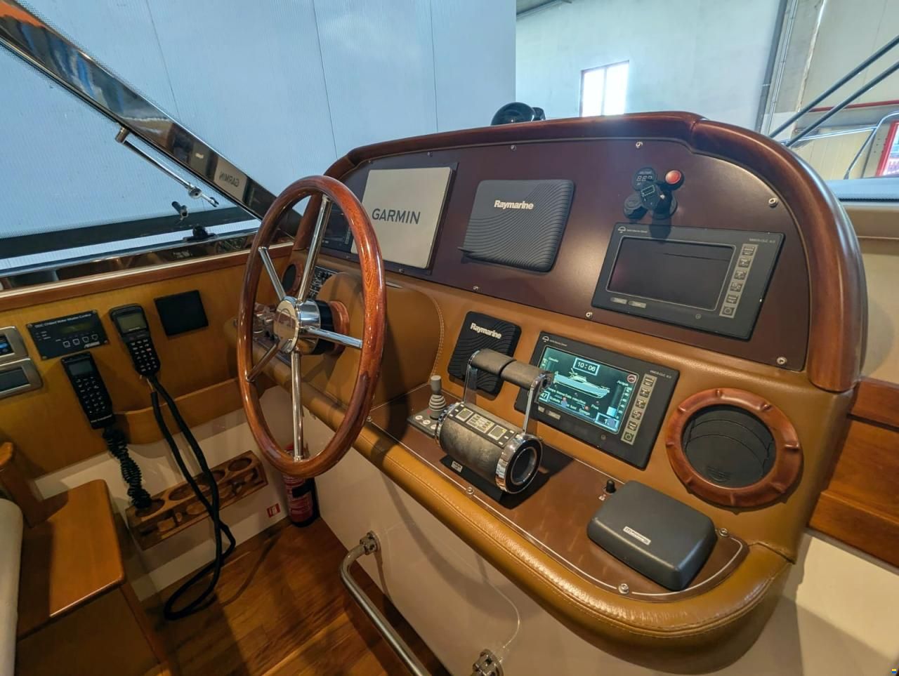 Mochi Craft Dolphin 51