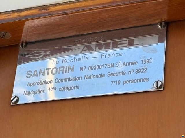Amel Santorin