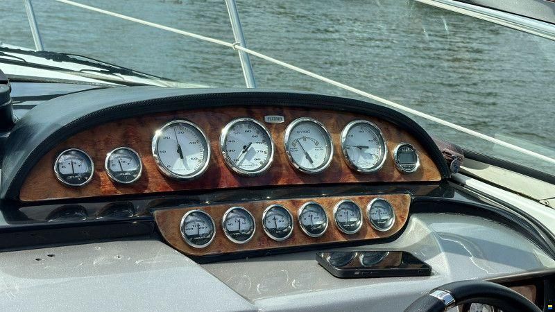 Cobalt Boats Cobalt 360