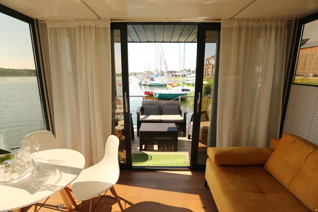 La Mare APART M