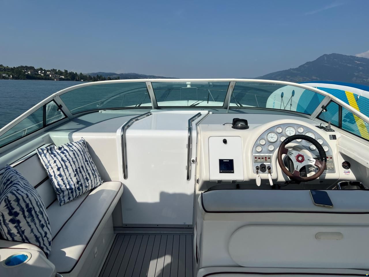 Chris Craft Crowne 322
