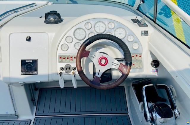 Chris Craft Crowne 322